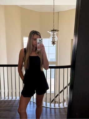 Vuori Square-Neck Romper Sz XS charcoal color